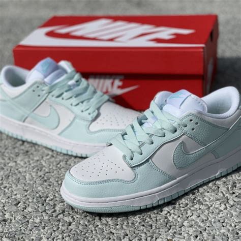 nike dunk low white mint